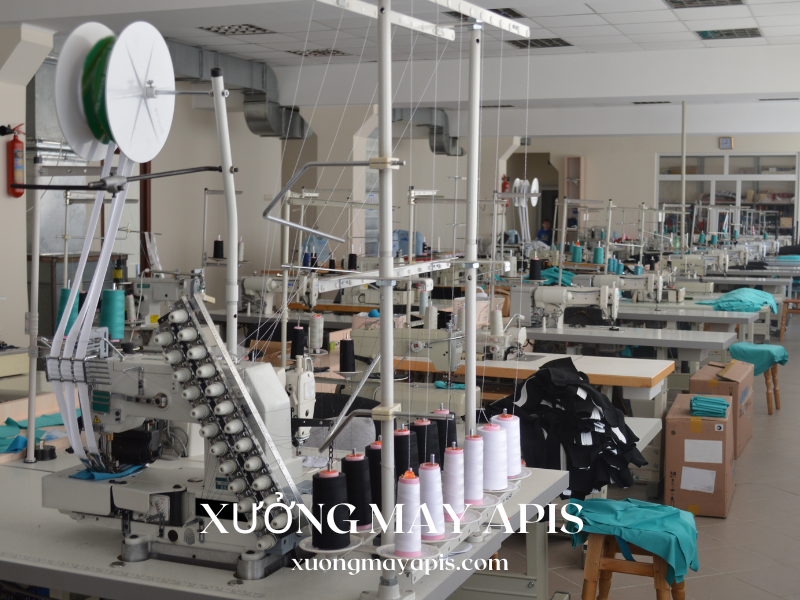 xưởng gia công may mặc nhỏ