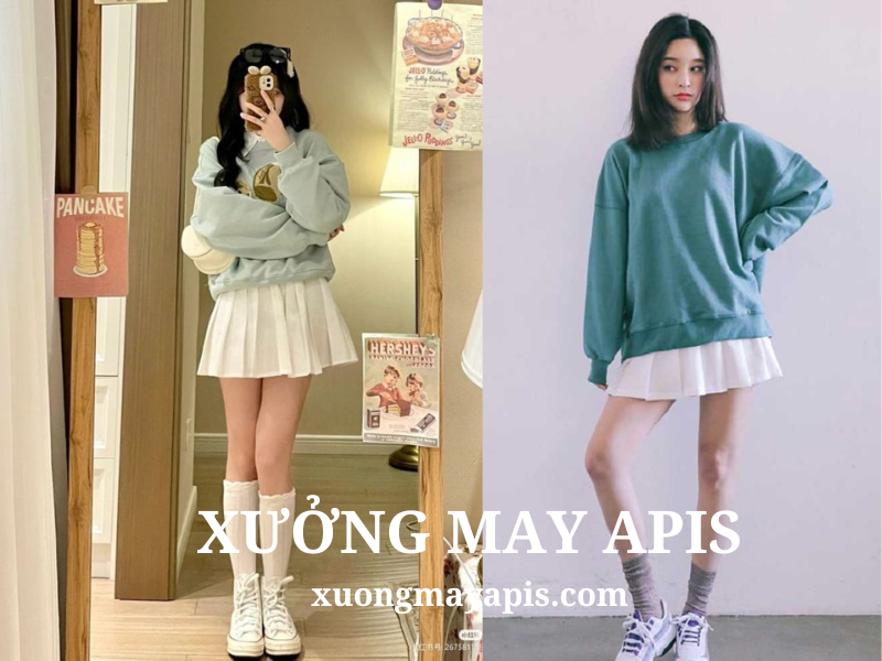 Chân váy xếp ly ngắn phối cùng áo len dáng rộng