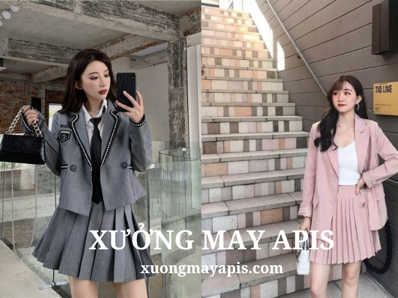 Chân váy xếp ly ngắn phối cùng áo blazer